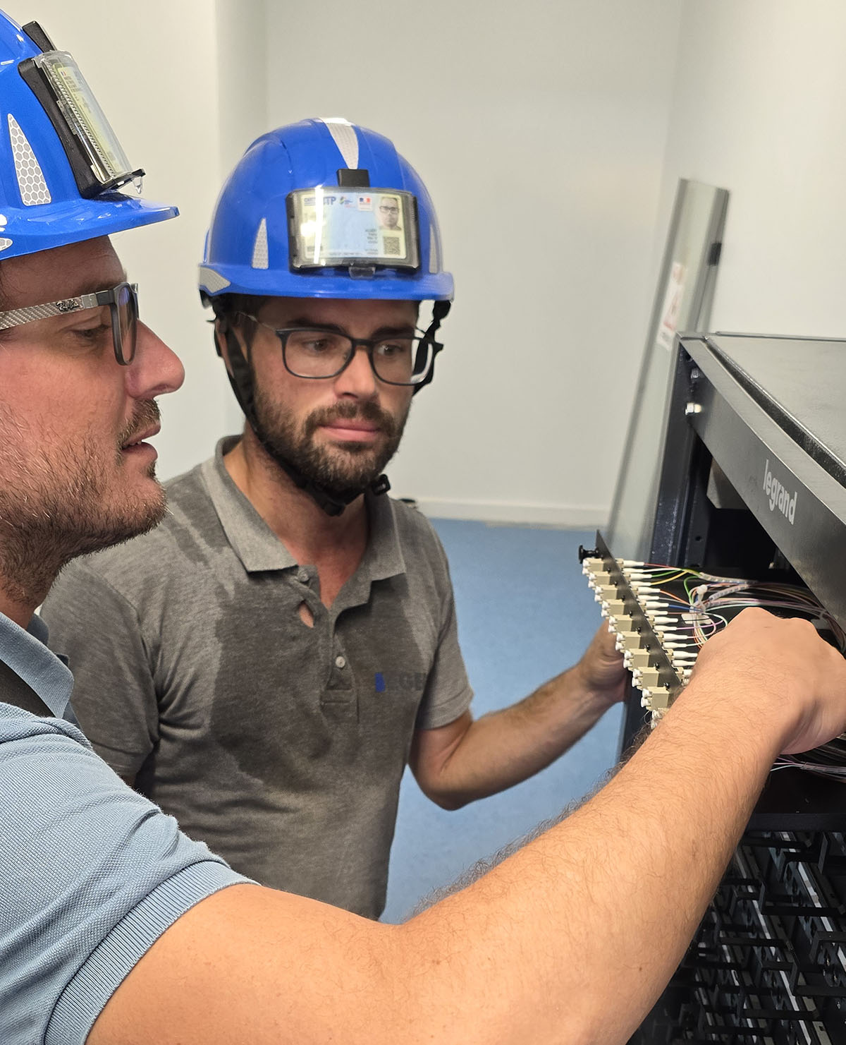 Travaux raccordement fibres optiques réalisés par EGER Guadeloupe