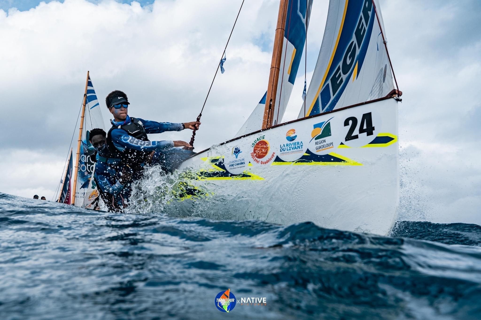Sponsoring d'EGER Guadeloupe pour la voile traditionnelle en Guadeloupe