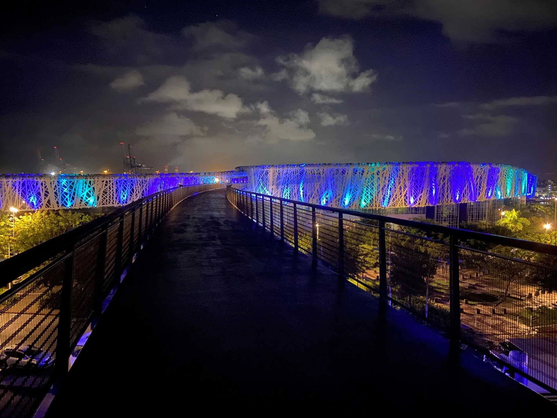 Les travaux en courants forts, courants faibles ont été réalisés par EGER Guadeloupe dans le Mémorial ACTe.